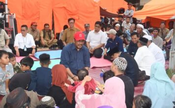 Bupati Sukabumi H Asep Japar Berbuka Puasa Bersama Warga Terdampak Bencana
